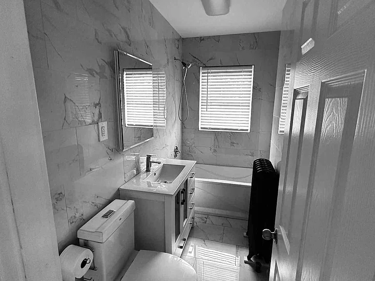 6 S Monterey Ave #2E — Photo 9