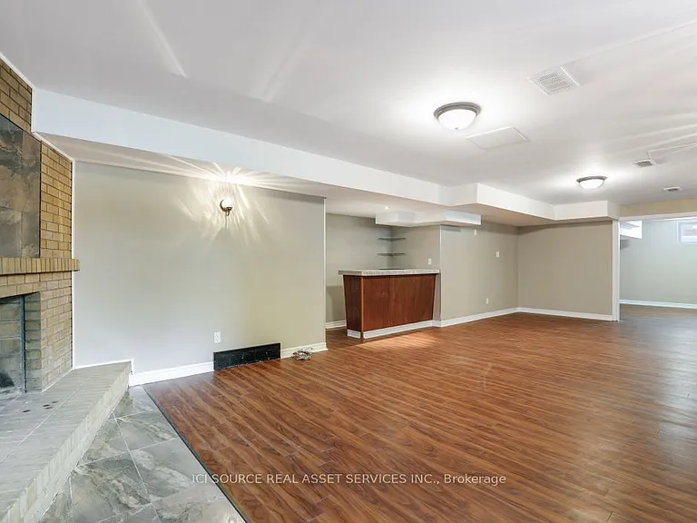 1371 Kilborn Ave — Photo 31