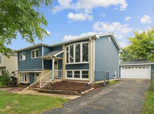 7911 Janes Ave, Woodridge, IL 60517