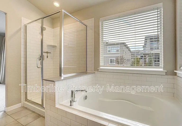 6348 Deco Dr — Photo 35