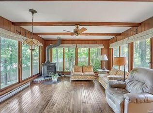 22 Barnett Rd W, Monroe, NY 10950