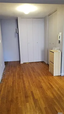 Sold by United Realty Associates | media 13