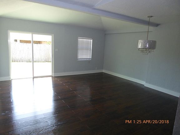 3rd image of 7210 SW Drakestone Blvd