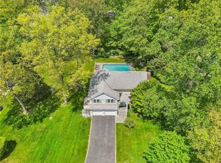 23 Meadowlark Rd, Rye Brook, NY 10573