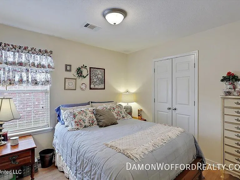 172 Cedar Spring Cir — Photo 19