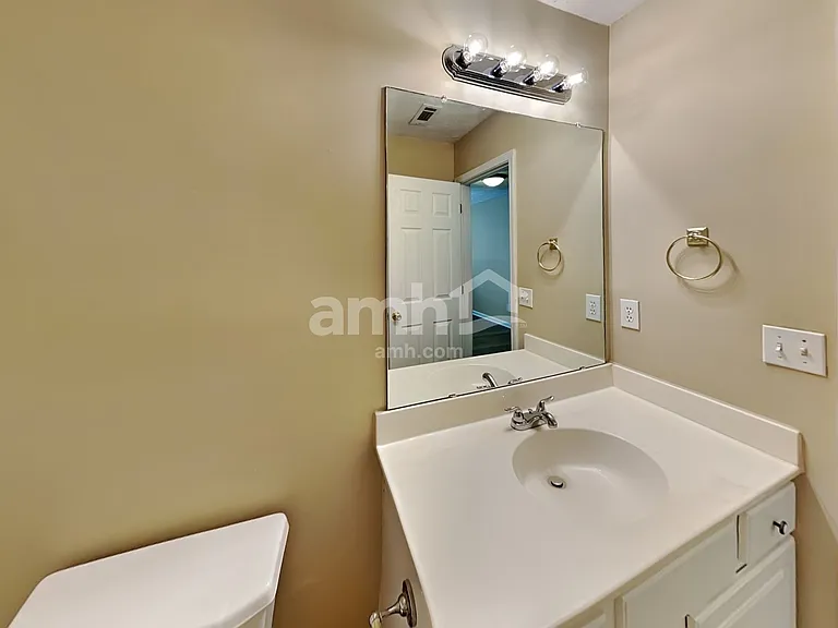 2380 Winthrope Way Dr — Photo 18