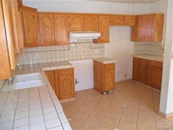 2nd image of 7326 Farmdale Ave