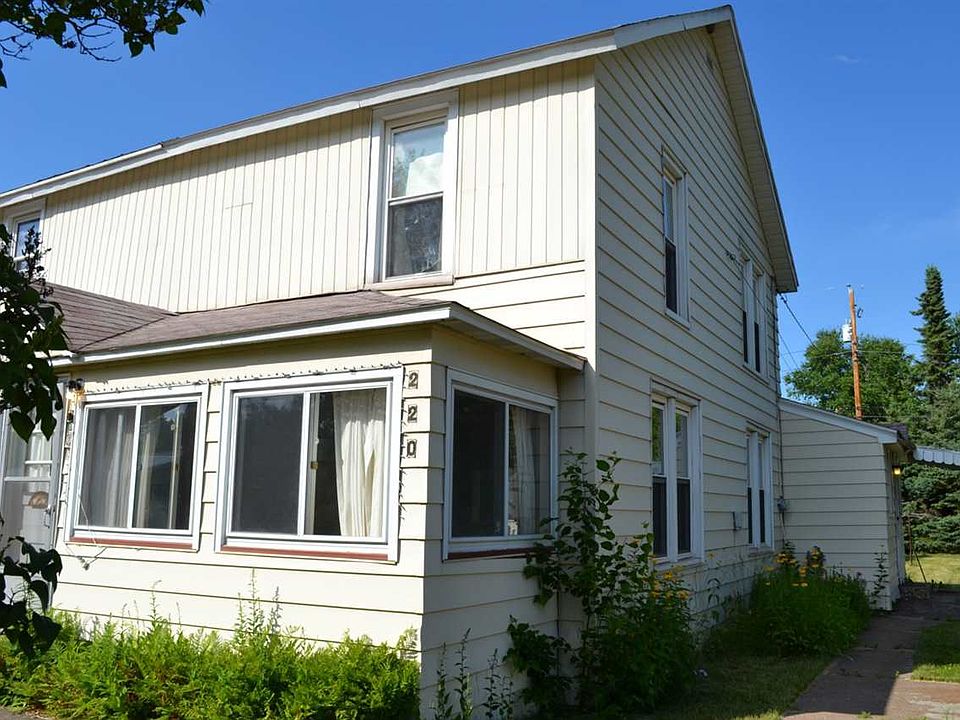 1st image of 220 N Ash St