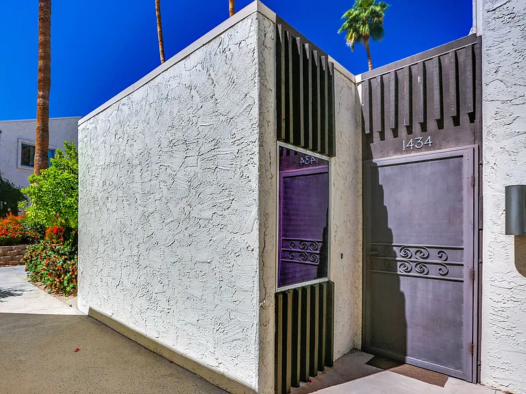 1434 S Camino Real — Photo 27