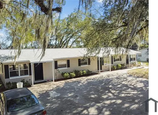 408 Jackson St — Photo 1