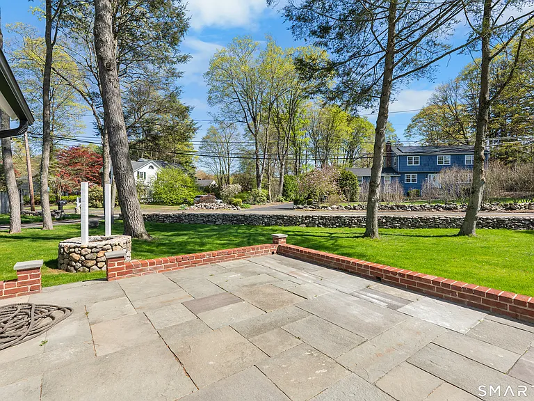 152 Partrick Ave — Photo 31