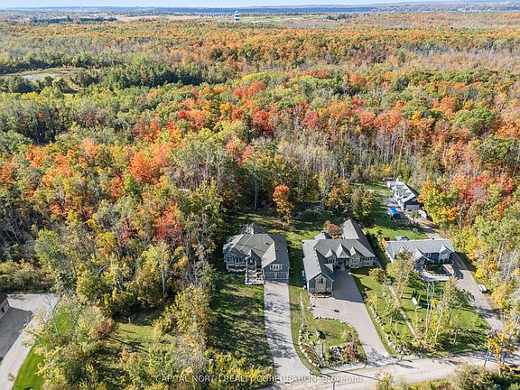 4th image of 3496 Crescent Harbour Rd