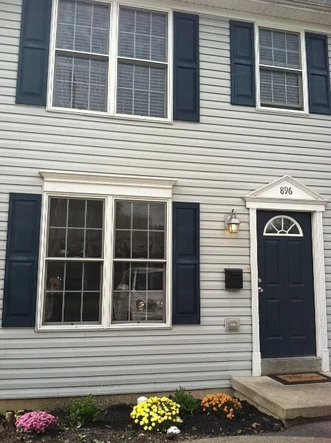 898 N. Allen St. — Photo 3