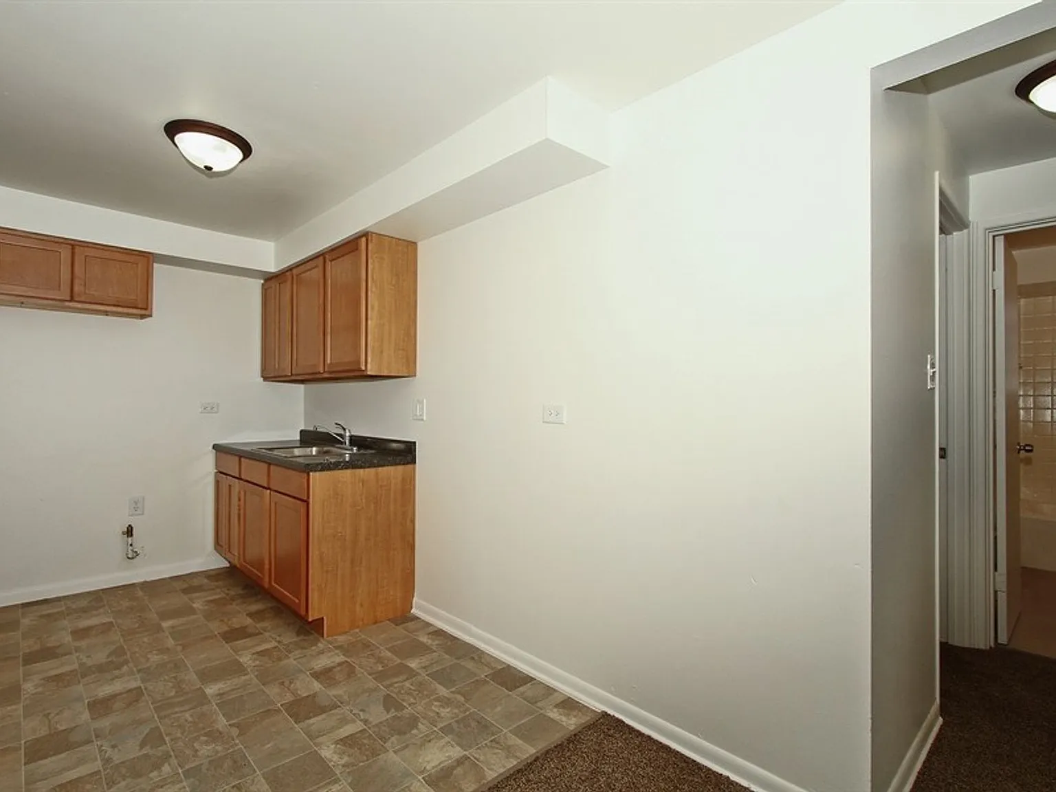 8345 S Drexel — Photo 3