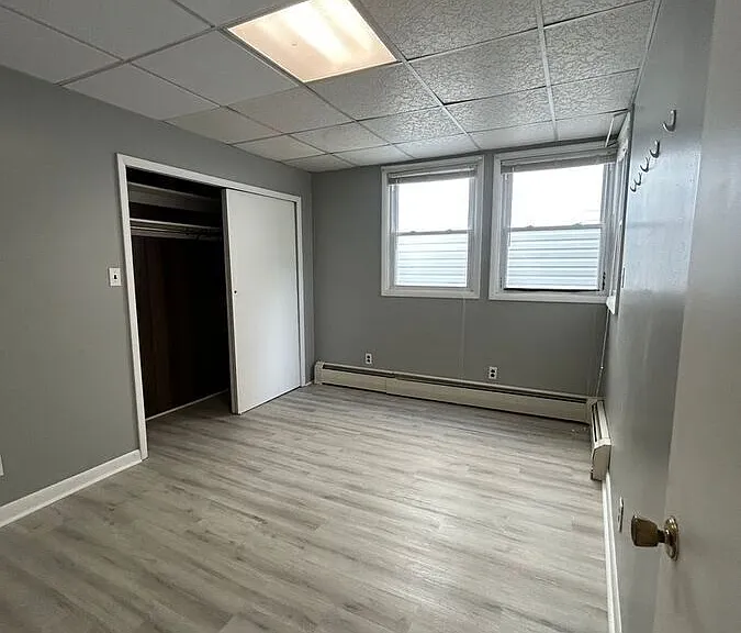 533 W Broadway #1 — Photo 19