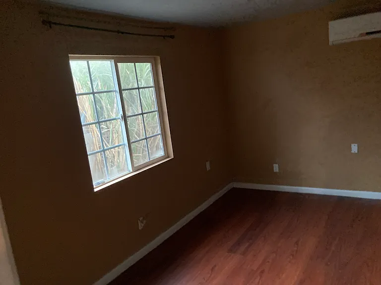 9158 Gothic Ave — Photo 4