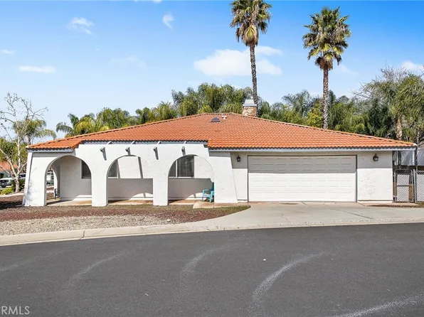 21930 San Joaquin Dr W, Quail Valley, CA 92587
