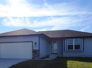 227 SE 43rd Ter, Topeka, KS 66609