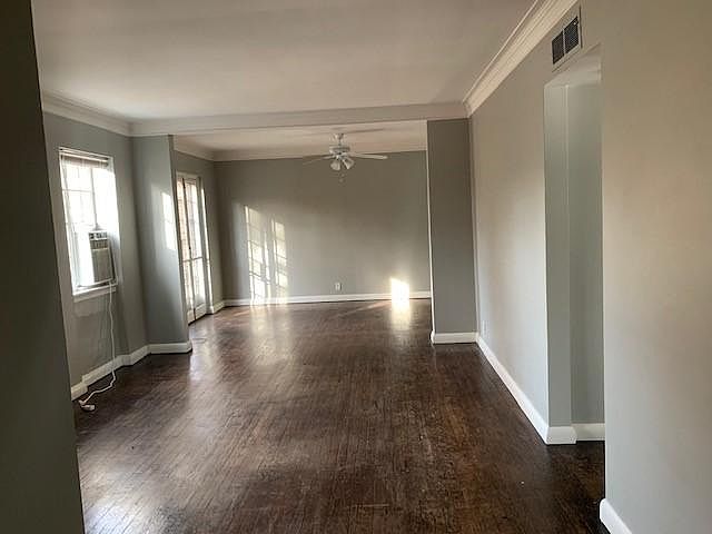 2nd image of 150 N Brentwood Blvd #J