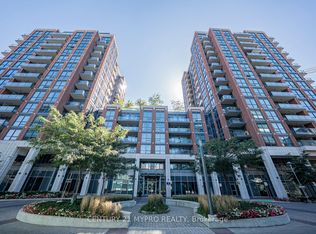 31 Tippett Rd #559, Toronto, ON M3H0C8