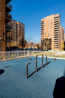 Rented by PWV Acquisitions | media 8