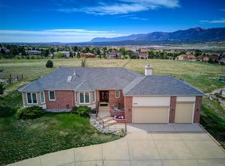 1070 Caribou Dr W, Monument, CO 80132