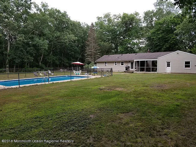 871 Toms River Rd photo 1