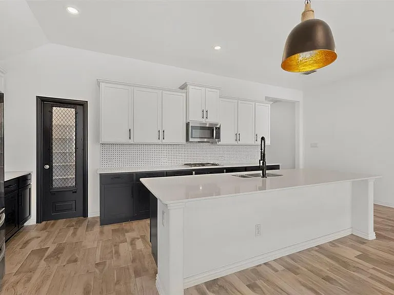 3616 Peachbush Ln — Photo 6