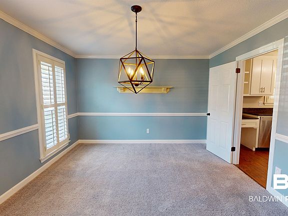 3rd image of 6705 Milkhouse Ct