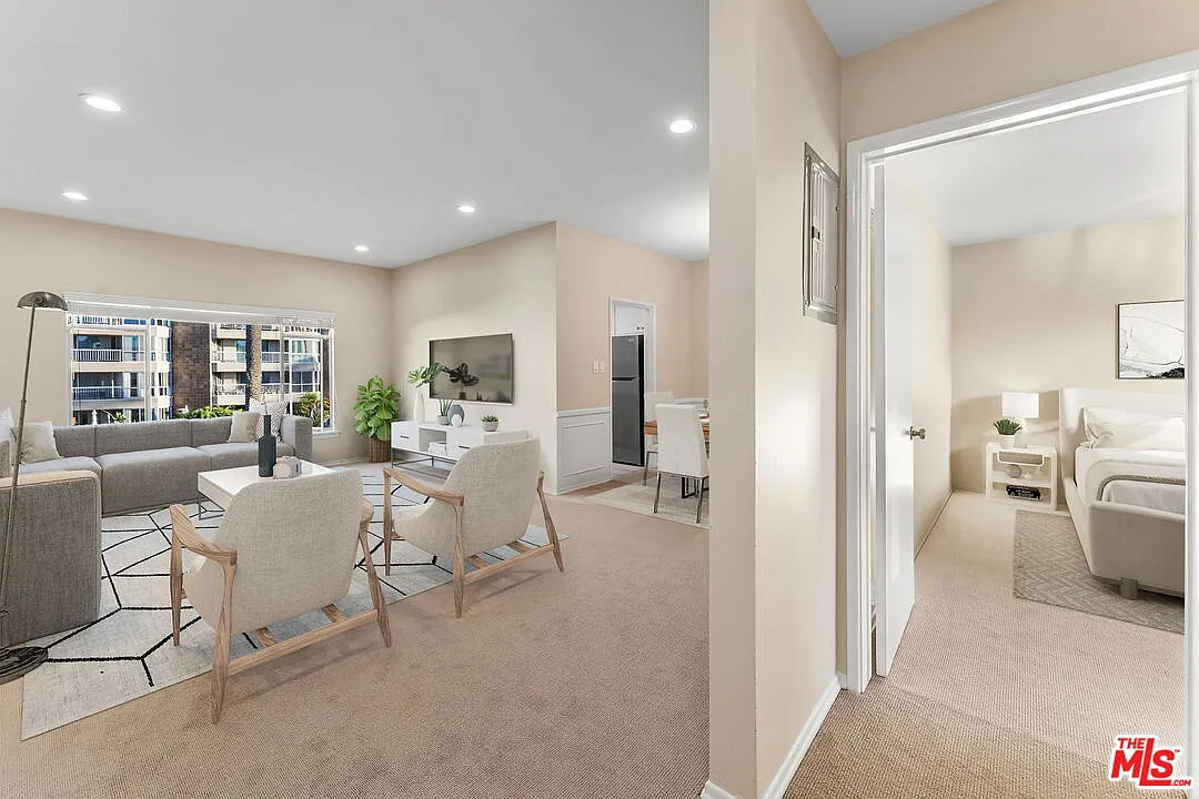 1 bed, 1.0 bath, $4,050 — Photo 3