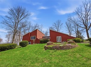 438 Merrick Dr, Dayton, OH