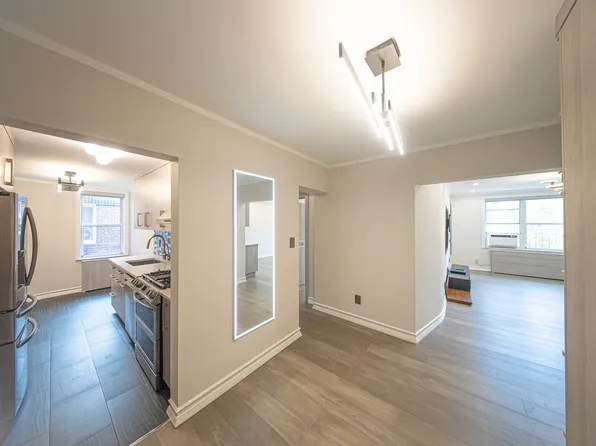 2531 East 7th Street image 28 of 37