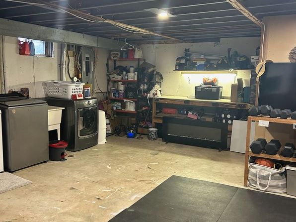 67 Adswood Rd, London, ON N6E 2W2