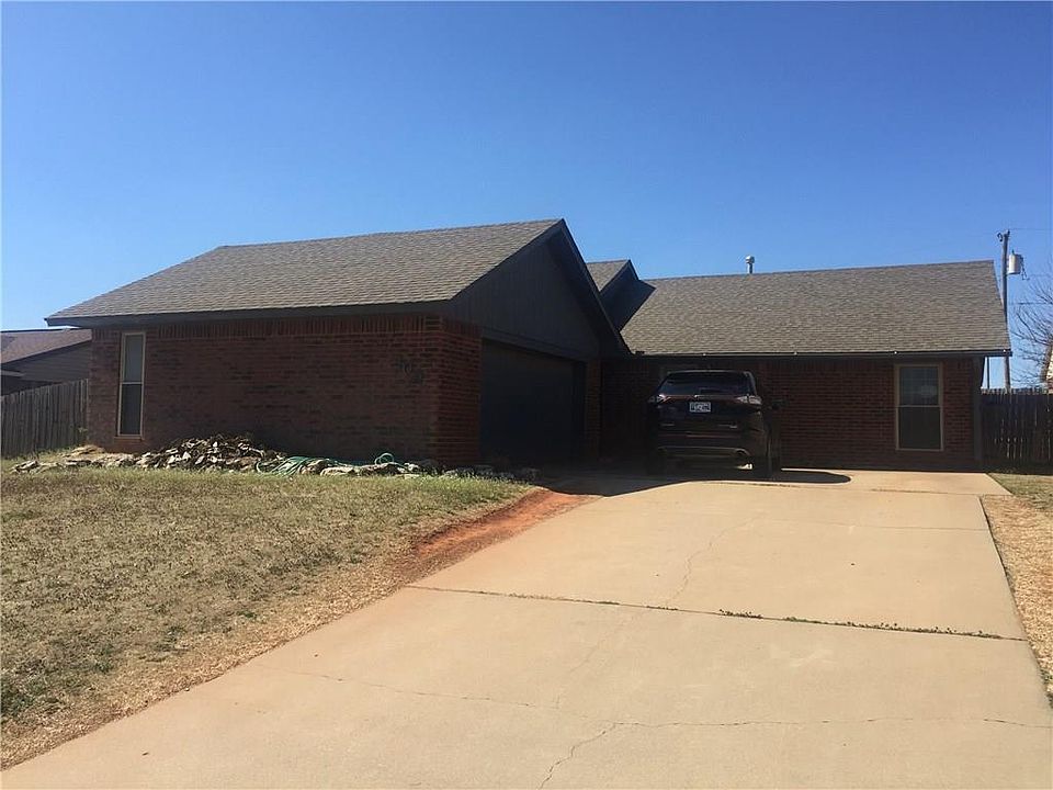 1st image of 209 Swales Blvd