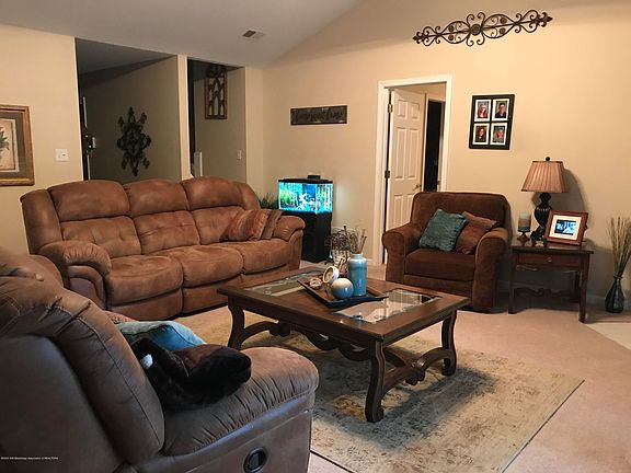 4th image of 7765 Mary Payton Dr