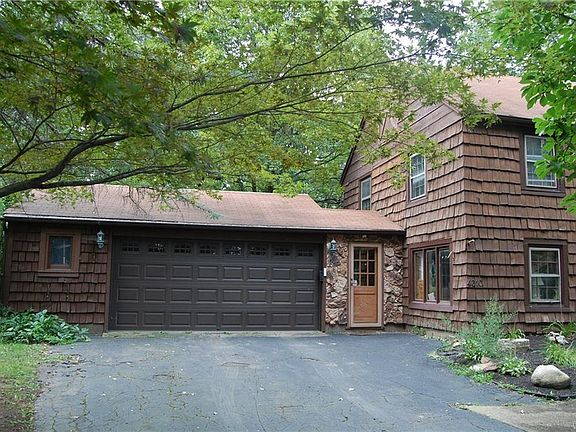 2nd image of 4310 Fairfield Dr