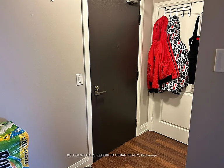 1 De Boers Dr #1515 — Photo 9