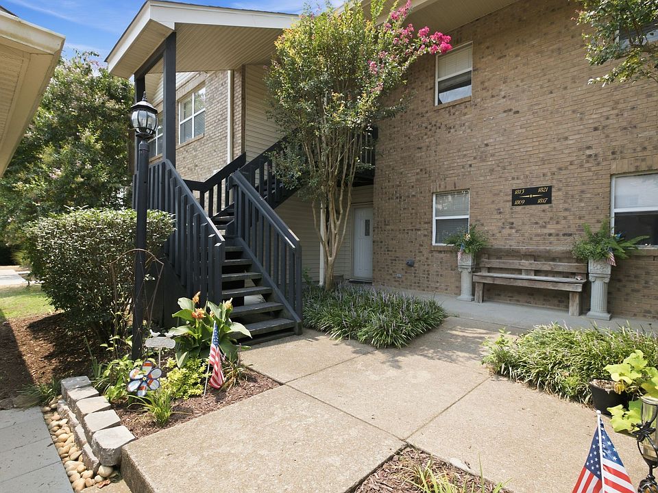 1st image of 1809 Brockton Pl