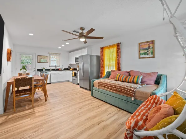 1430 Los Robles Ave, Saint Augustine, FL 32084
