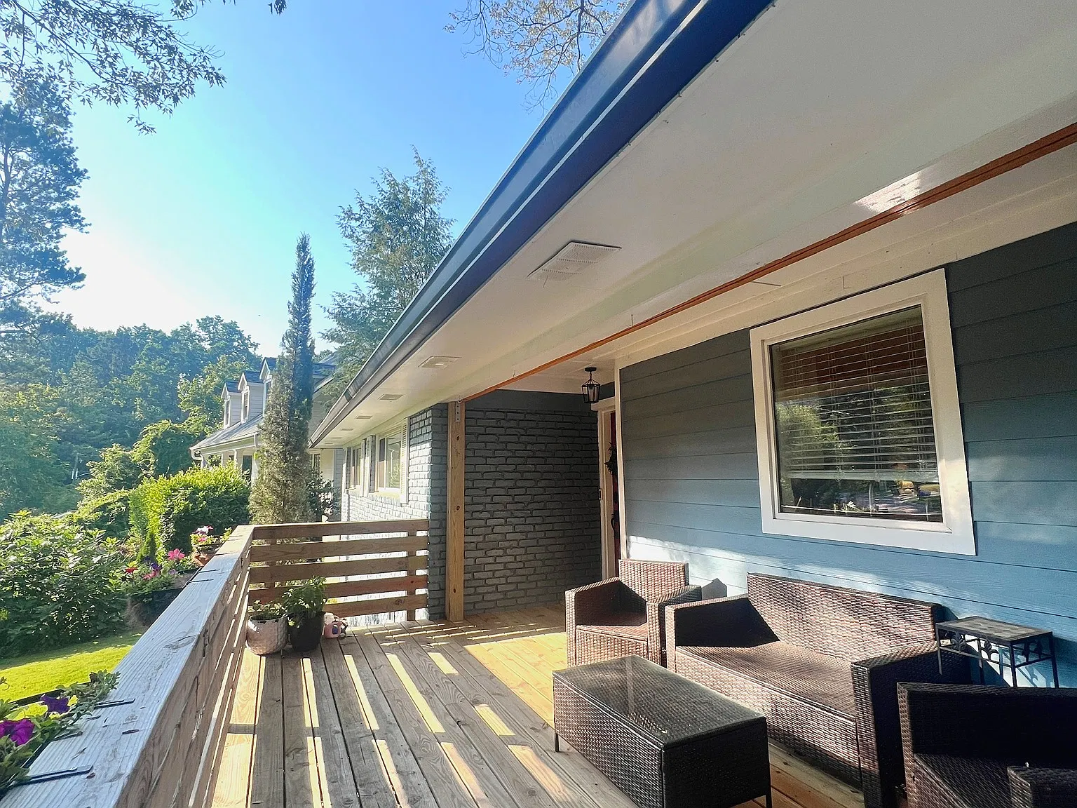 4 bed, 2470 sqft, $3,500 — Photo 3