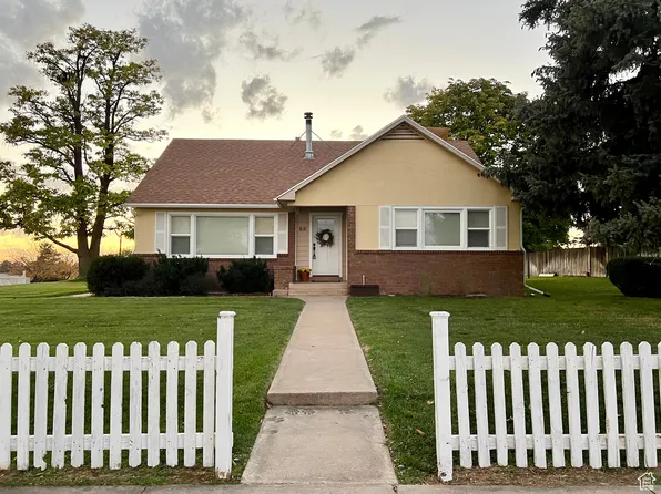 88 S 100 W, Blanding, UT 84511