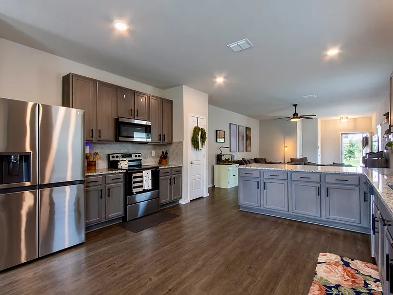 4114 Winchester Cv — Photo 10
