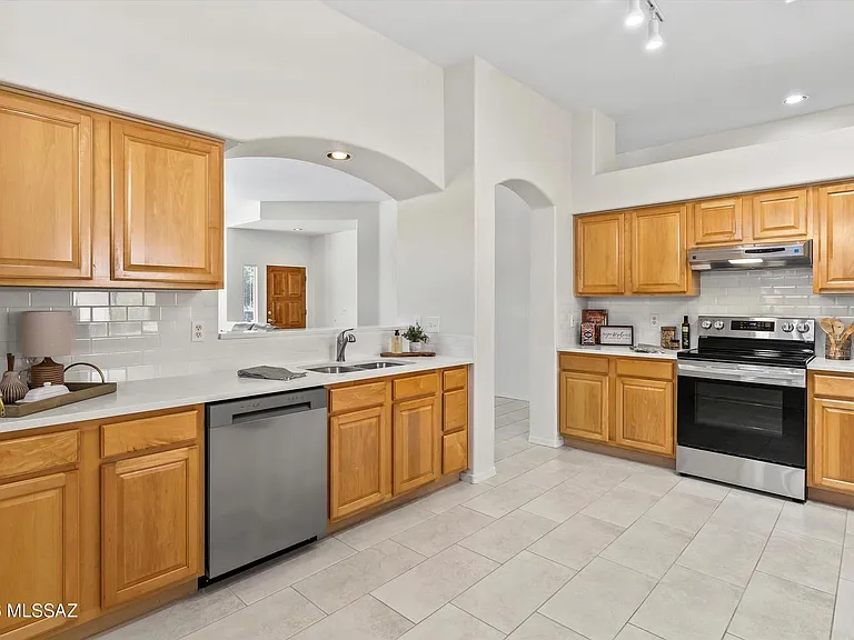 Large Kitchen