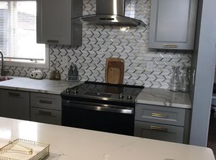 820 Fulton St, Valley Stream, NY 11580