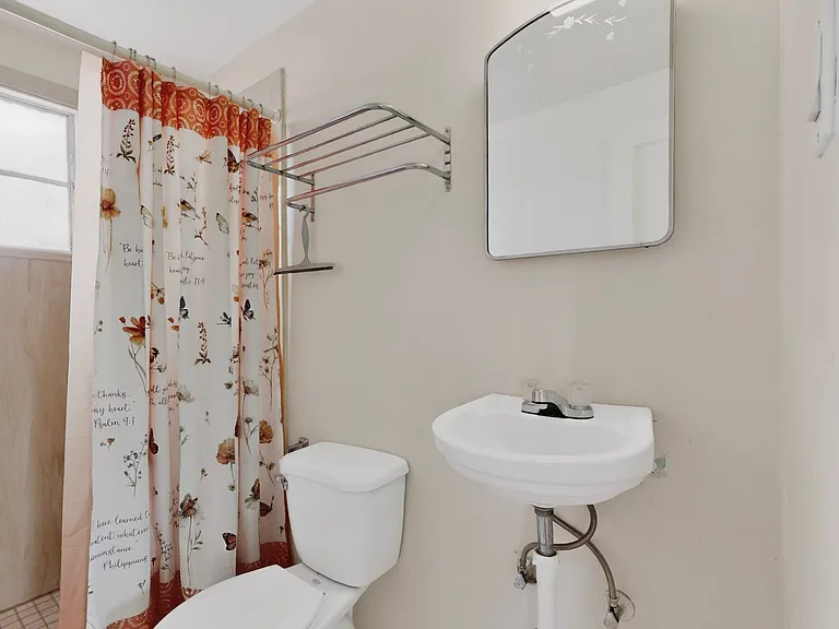 4404 Lomas Blvd NE #1 — Photo 22