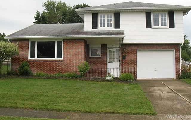1st image of 23 Gerard Dr