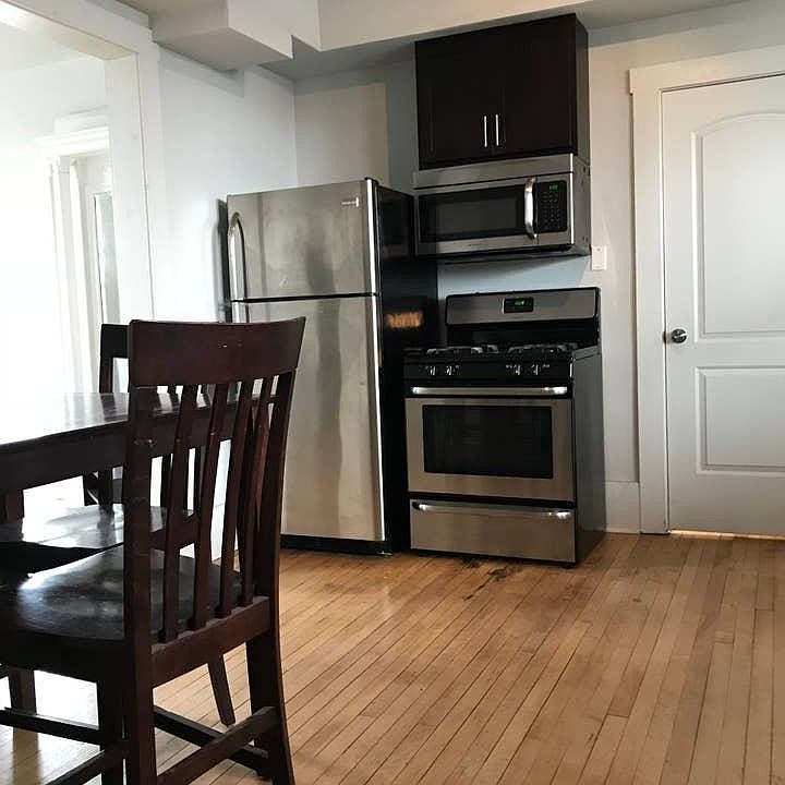 1st image of 2609 W Wabansia Ave #3E