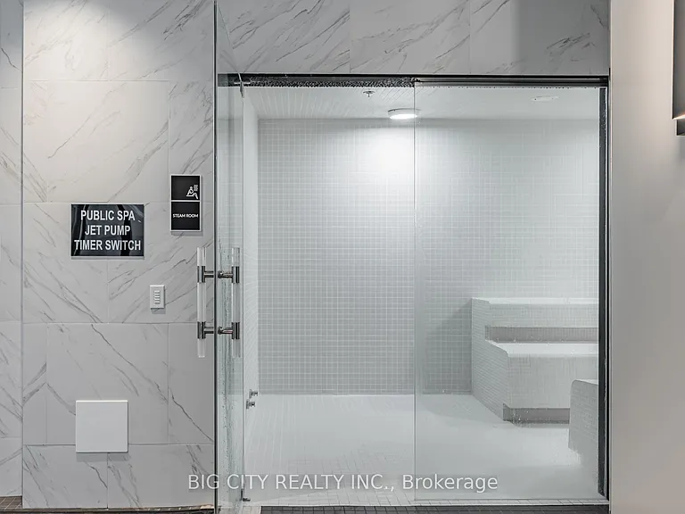 36 Brentcliffe Rd #811 — Photo 27
