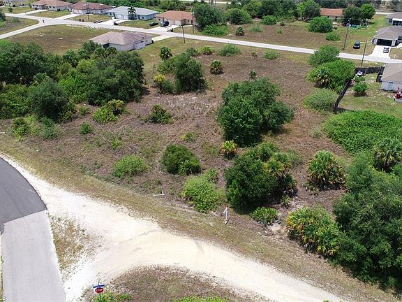 3rd image of 2401 Dogwood Ave N Lot 5