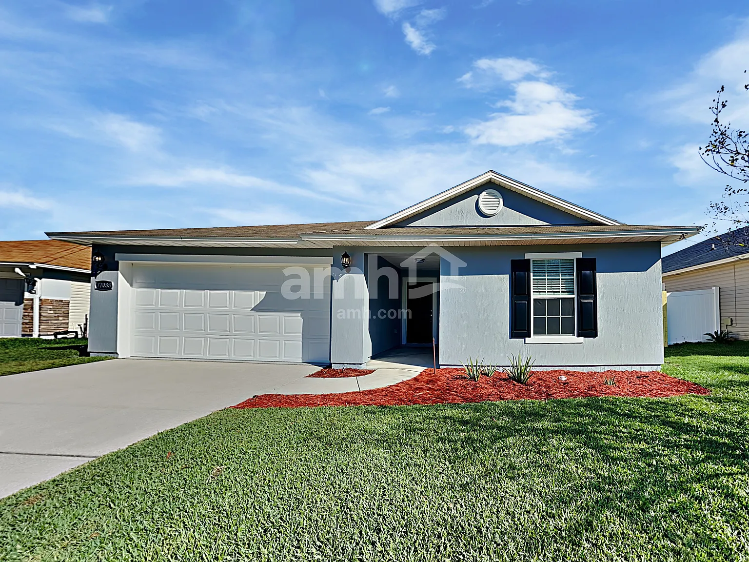 3 bed, 2.0 bath, 1248 sqft, $1,975 — Photo 1
